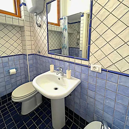 Casa Valentina, 100 Meters From The * Forio di Ischia