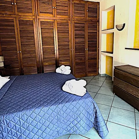 Casa Valentina, 100 Meters From The * Forio di Ischia
